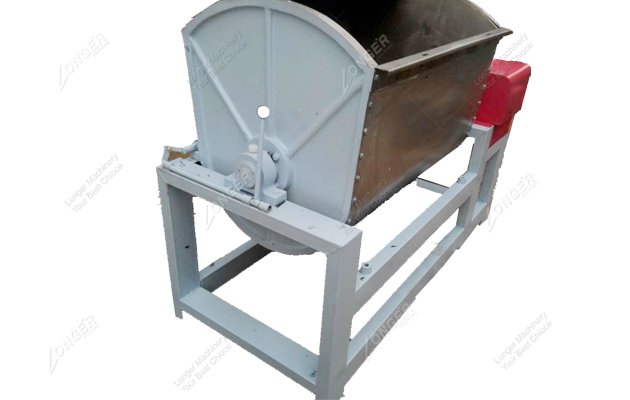 Horizontal dough mixing machine structure